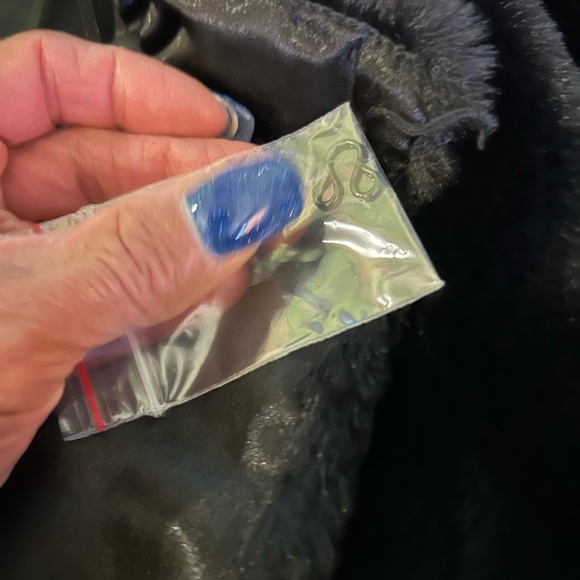 Park and Main faux fur jacket - Picture 6 of 6